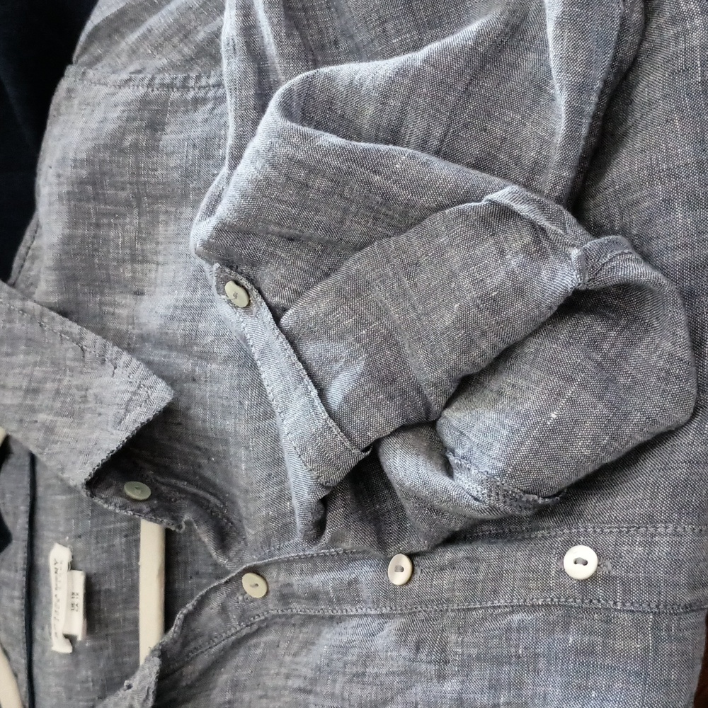 Artisan NY Size 1X Linen Button-Up Blouse (b333)